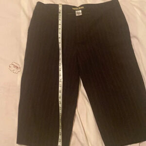 Guess Jeans, knee length pants￼, size 30
